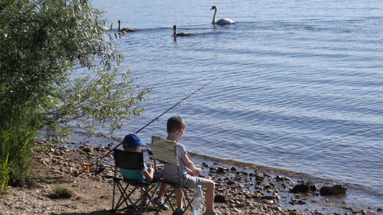Lipno Wellness - Frymburk Hotel Private Family Room Екстериор снимка