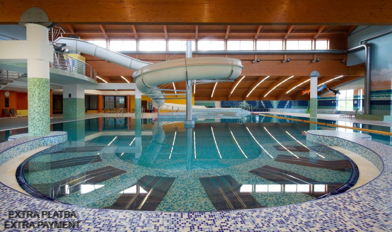 Lipno Wellness - Frymburk Hotel Private Family Room Екстериор снимка